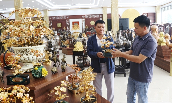 Làng nghề đúc đồng Đại Bái: Vào mùa hàng Tết